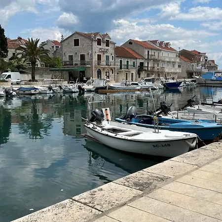 Appartement Villa Sucuraj *