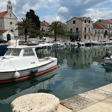 Appartement Villa Sucuraj