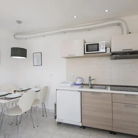 Villa Sucuraj Apartman