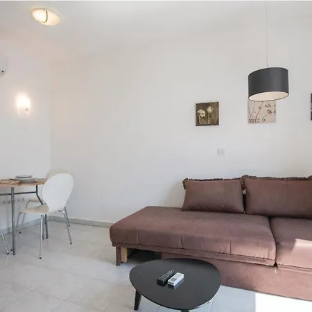 Villa Sucuraj Apartman *